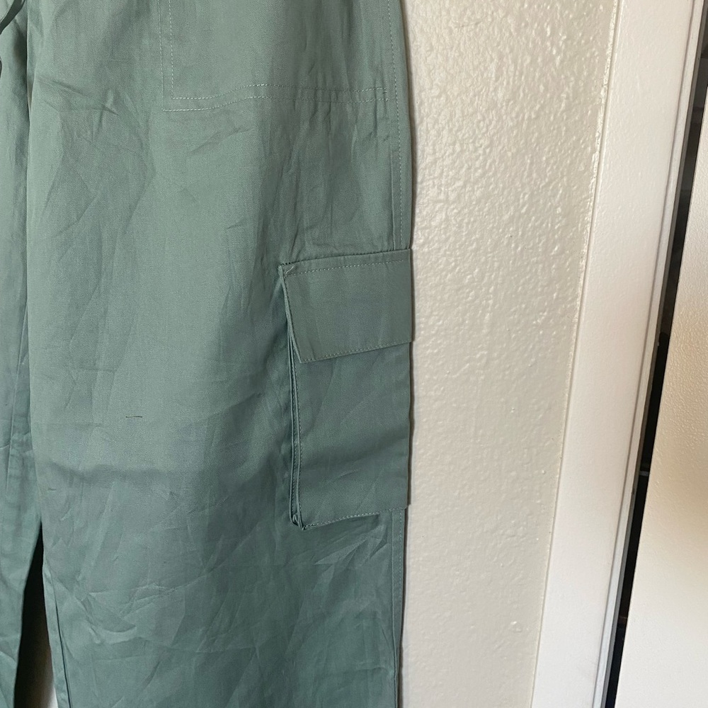 Cargo pants - Picture 2 of 2